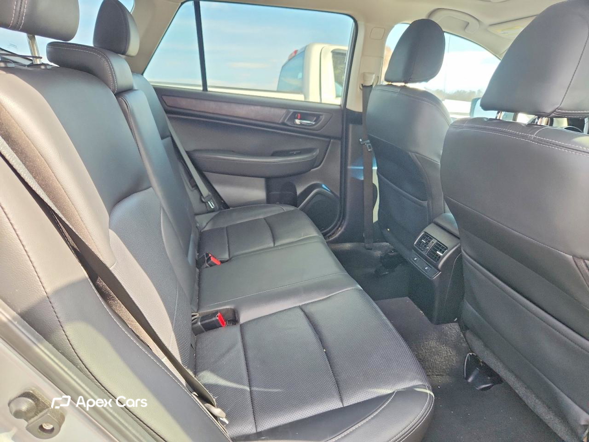 Subaru Outback 2016