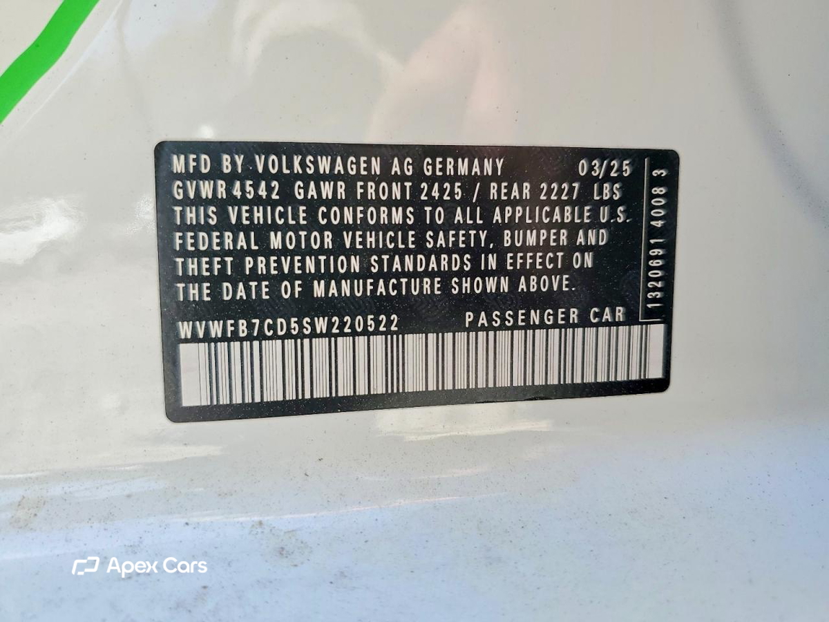 Volkswagen Golf 2025
