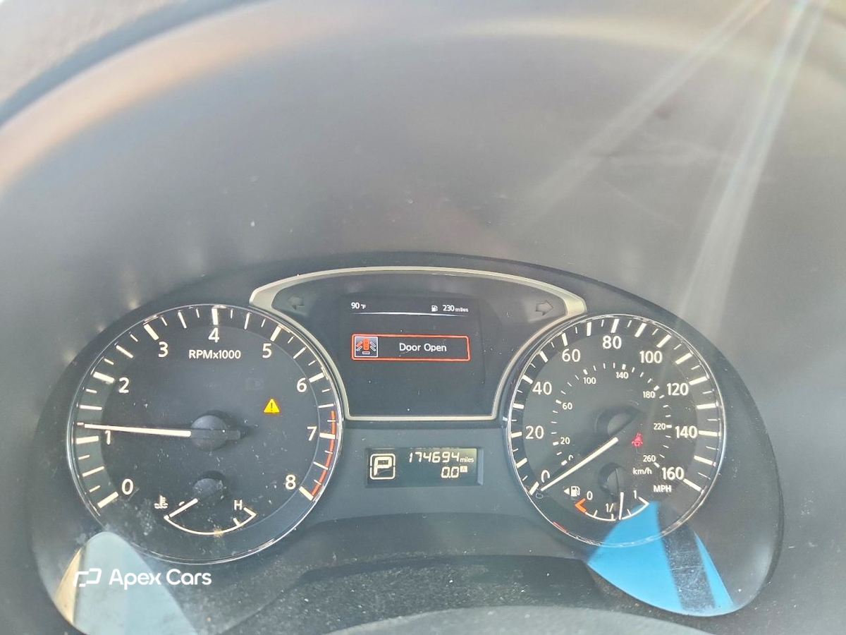 Nissan Altima 2015
