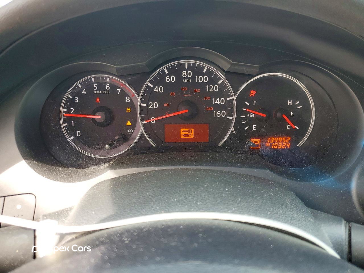 Nissan Altima 2011