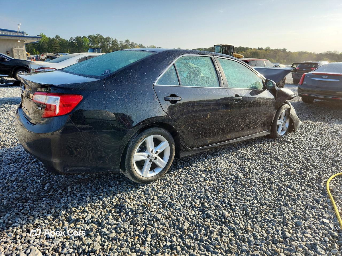 Toyota Camry 2012