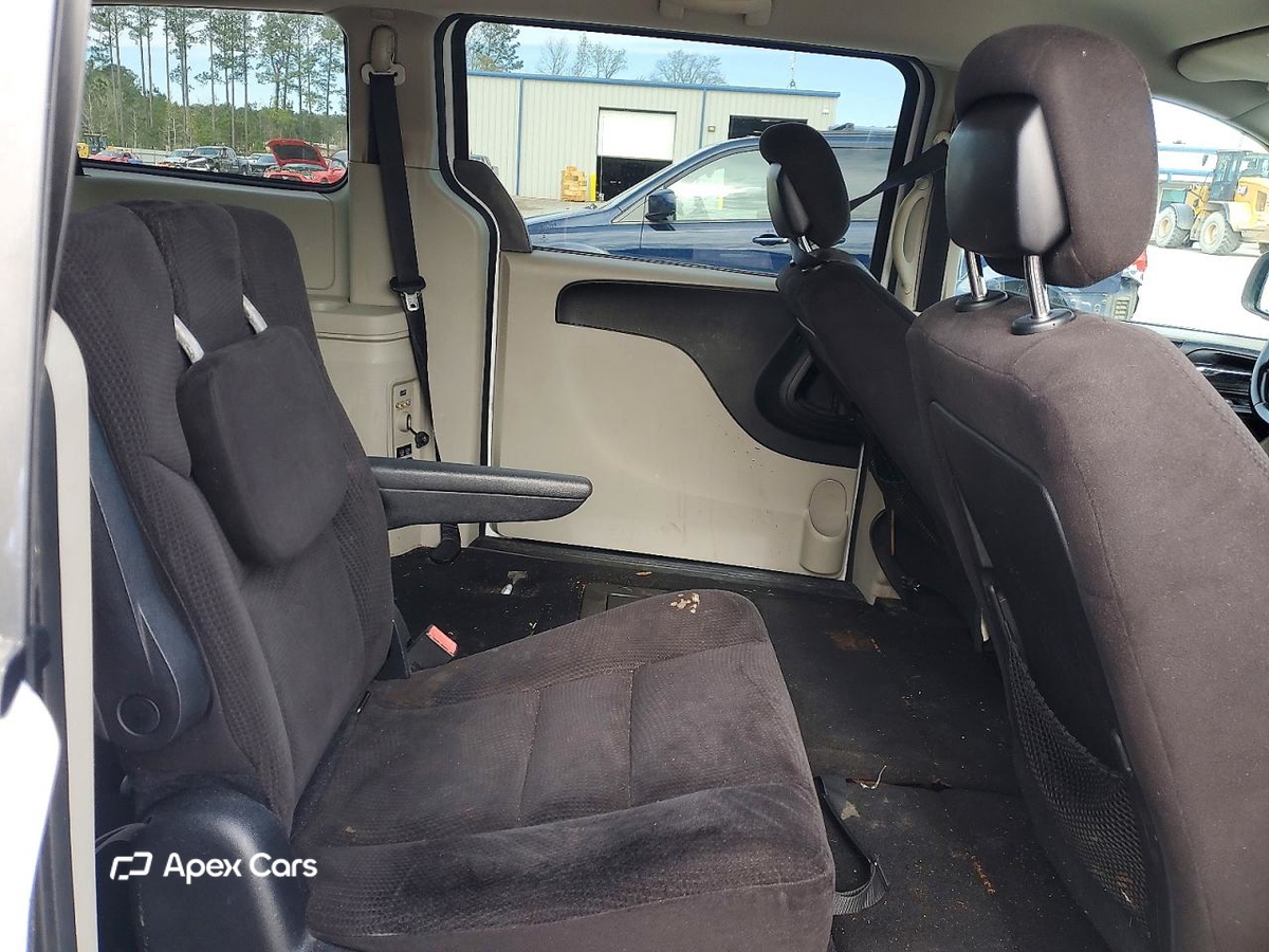 Dodge Caravan 2014