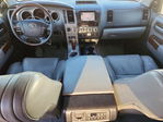 Toyota Sequoia 2010