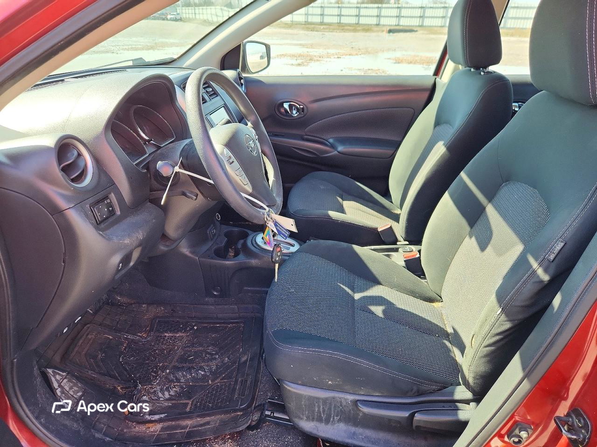 Nissan Versa 2019