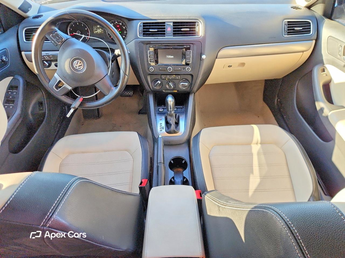 Volkswagen Jetta 2013