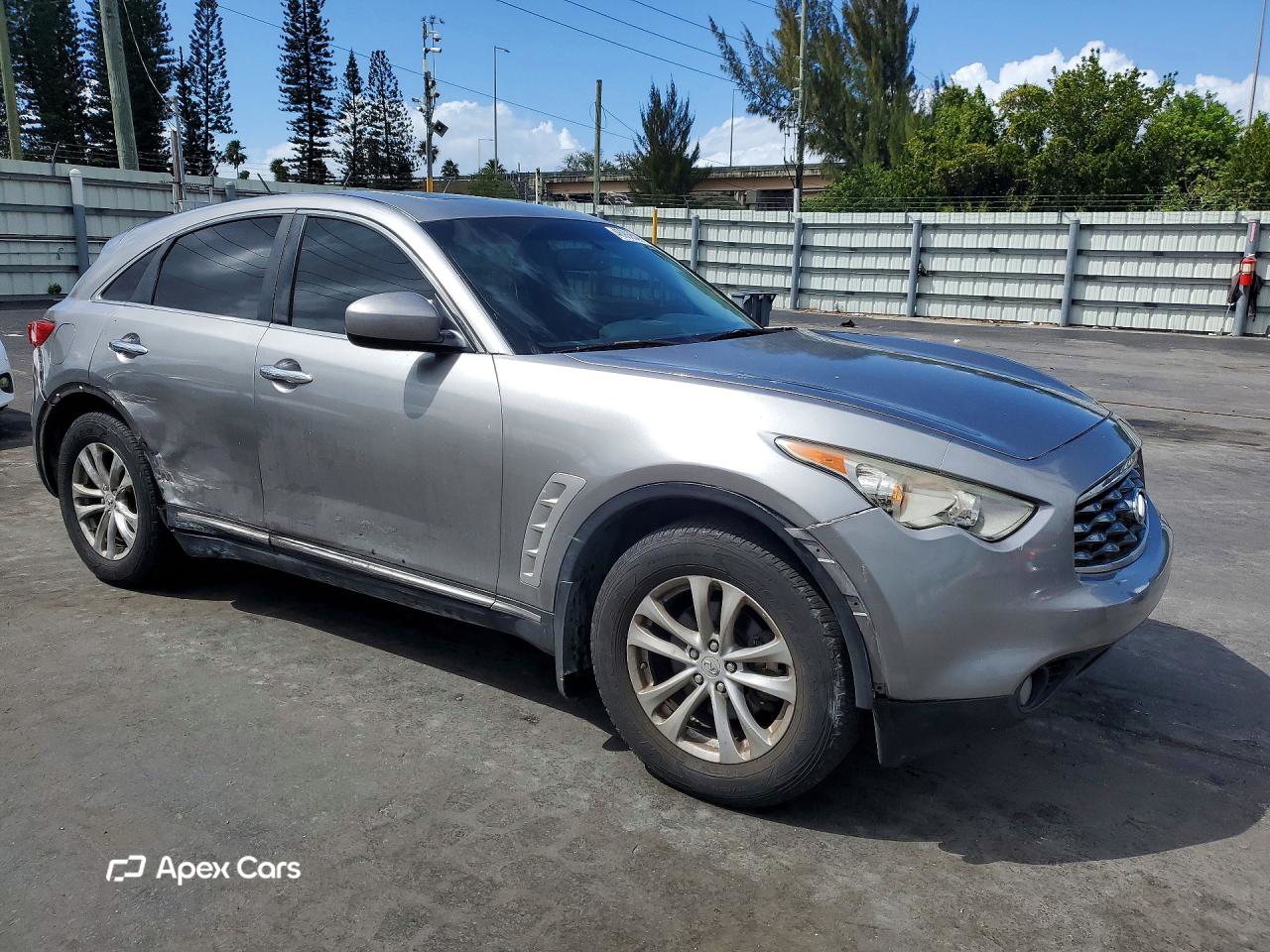 Infiniti FX 2010