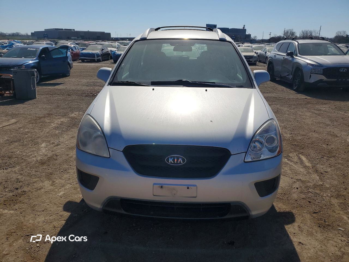 Kia Rondo 2007