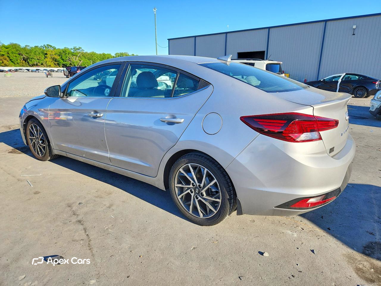 Hyundai Elantra 2020