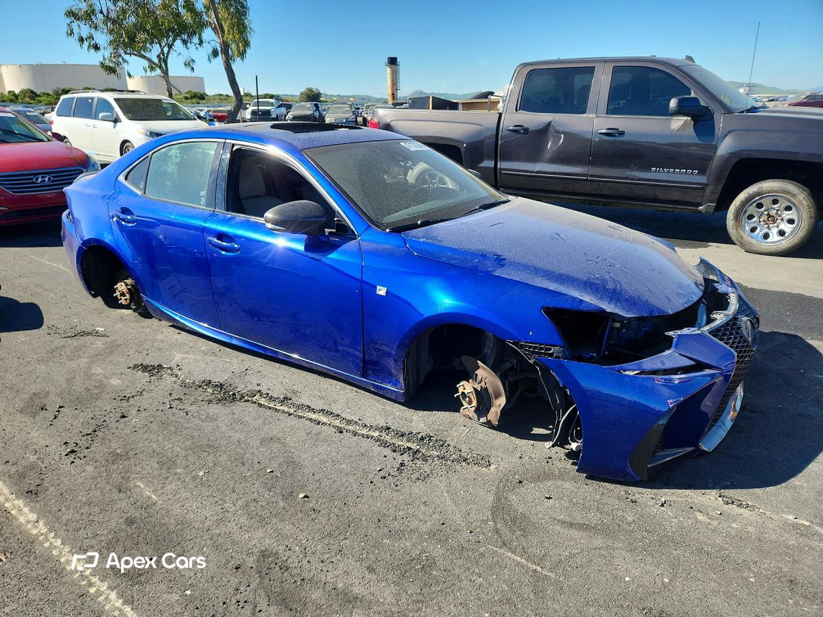 Lexus IS 2018