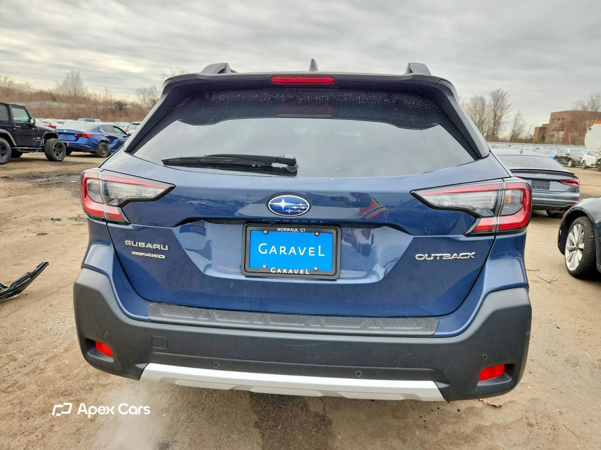 Subaru Outback 2023
