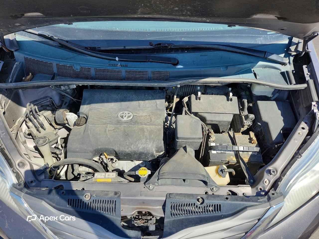 Toyota Sienna 2012