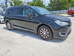 Chrysler Pacifica 2017