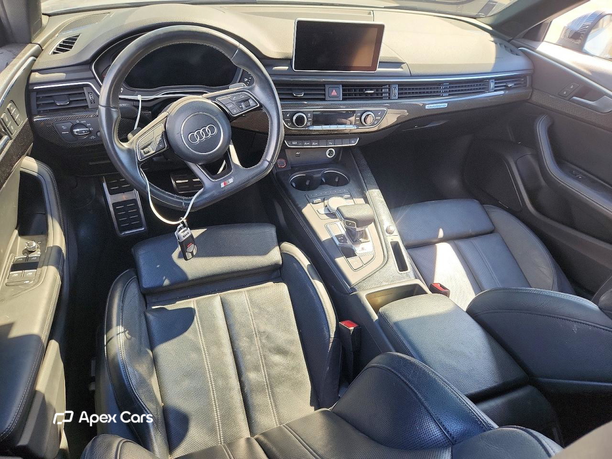 Audi RS4 2018