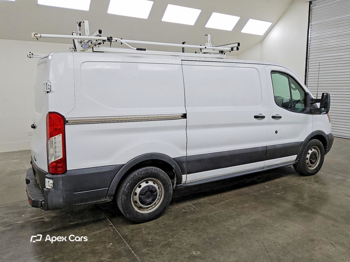 Ford Transit 2017