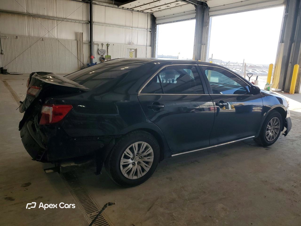 Toyota Camry 2012