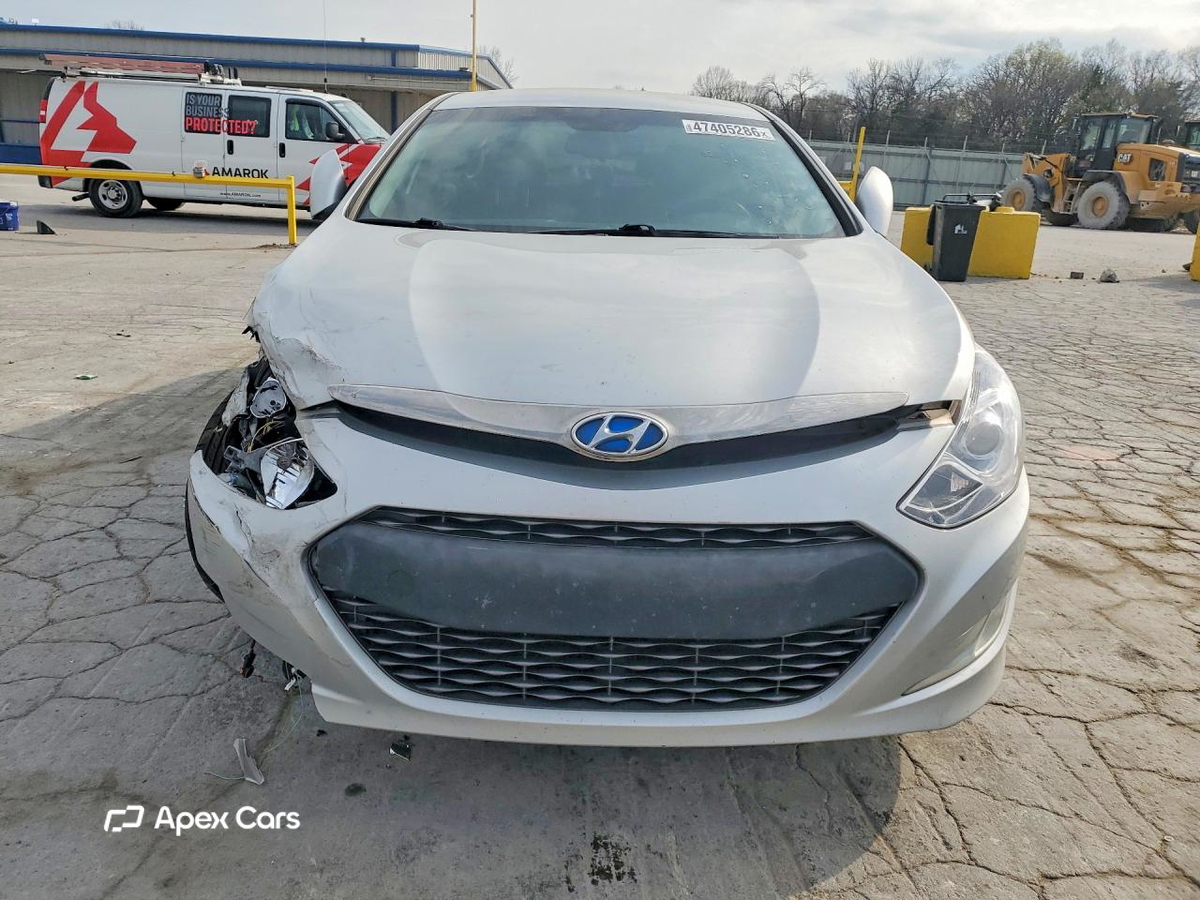 Hyundai Sonata 2013