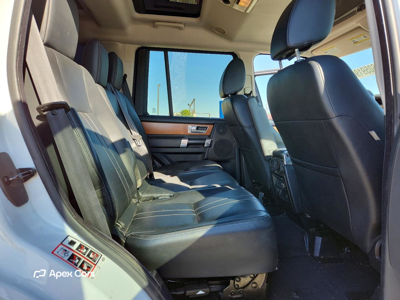 Land Rover LR4 2013