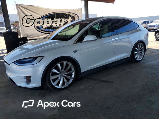 Tesla Model X 2016 - Image 1 of 13