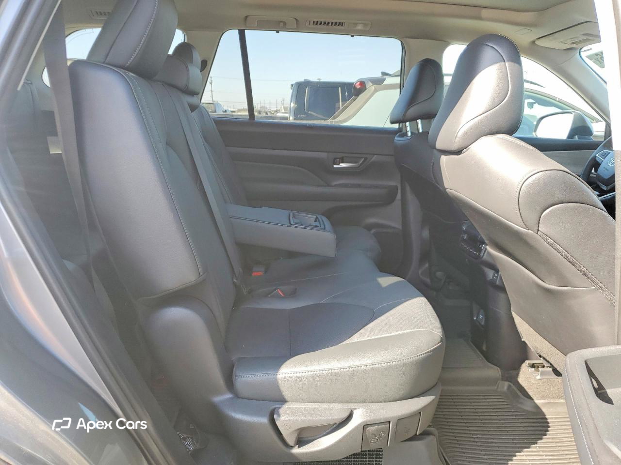 Toyota Highlander 2026