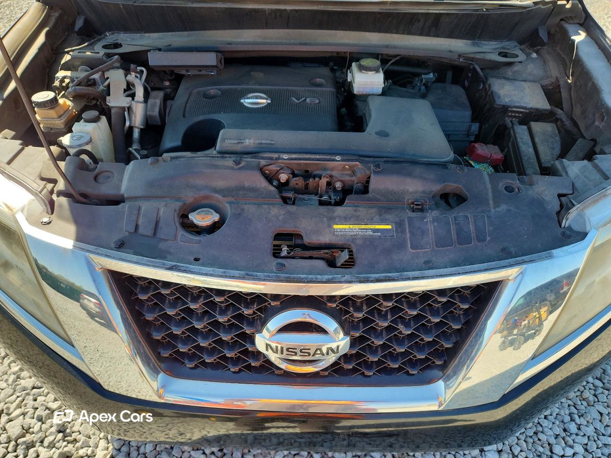 Nissan Pathfinder 2016