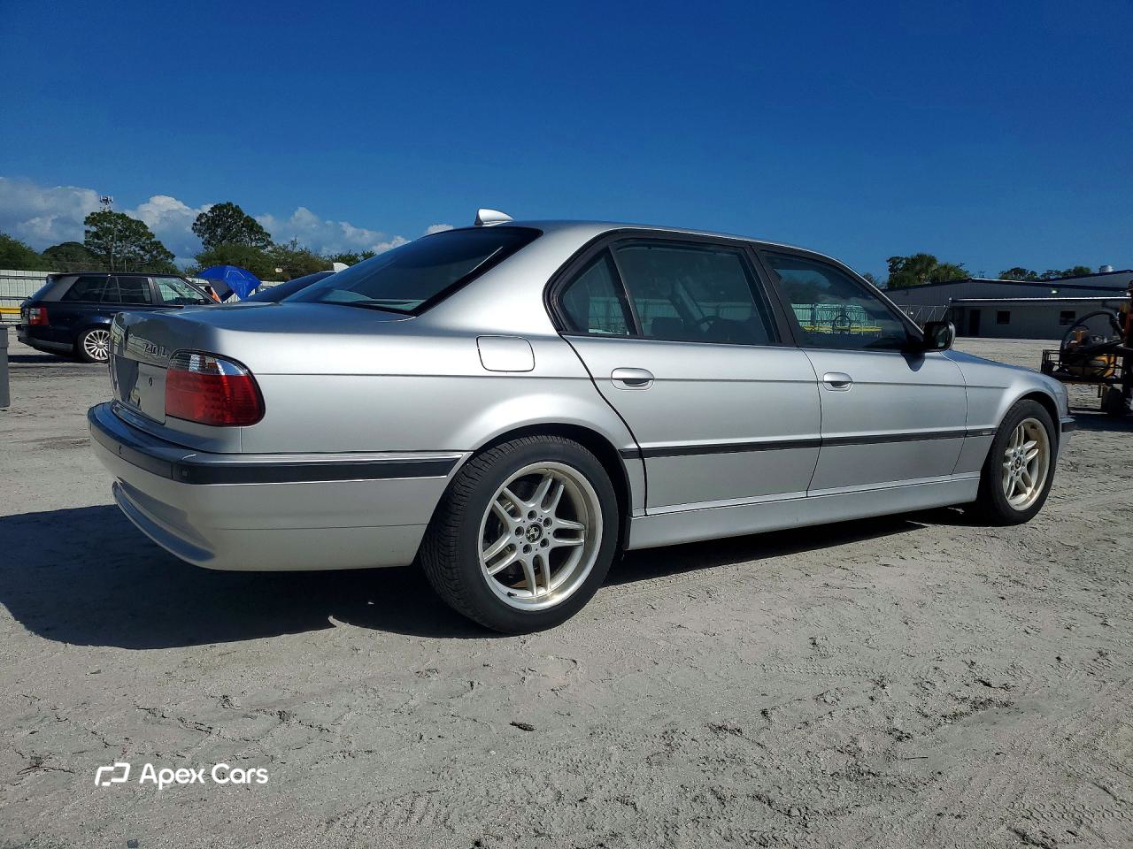 BMW Series 7 2001
