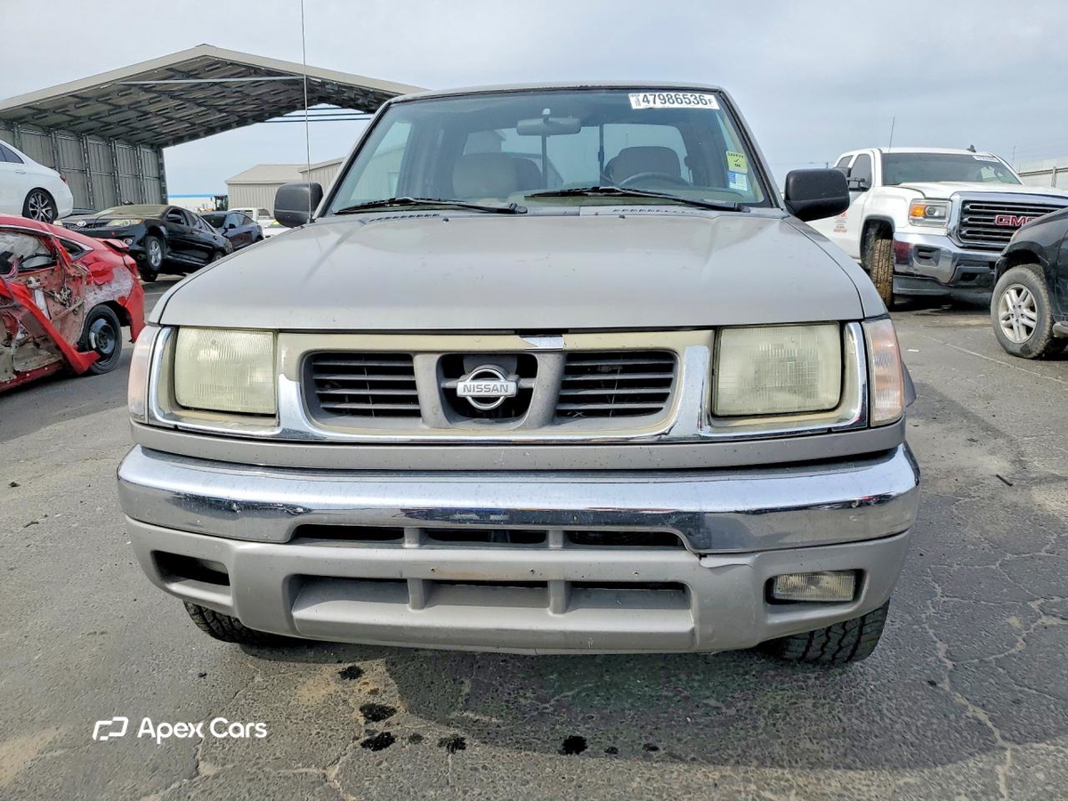 Nissan Navara (Frontier) 2000