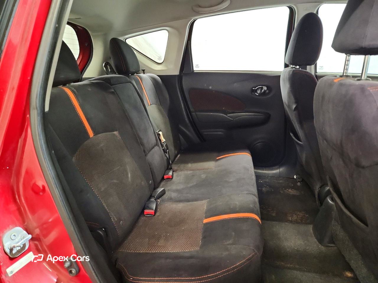 Nissan Versa 2015