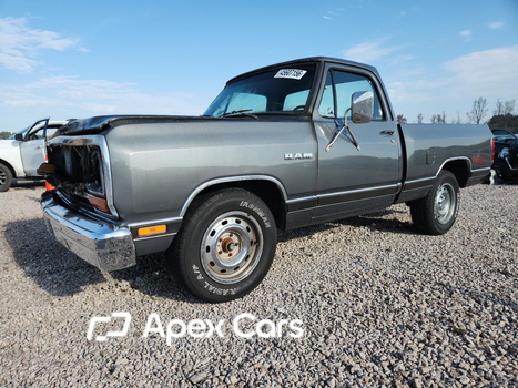 Dodge D150 1986 - Image 1 of 12