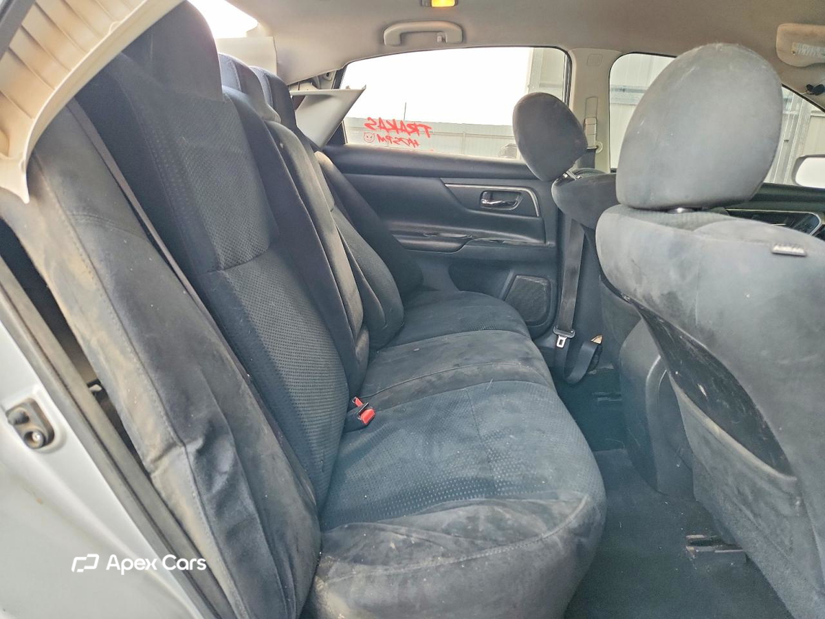 Nissan Altima 2015