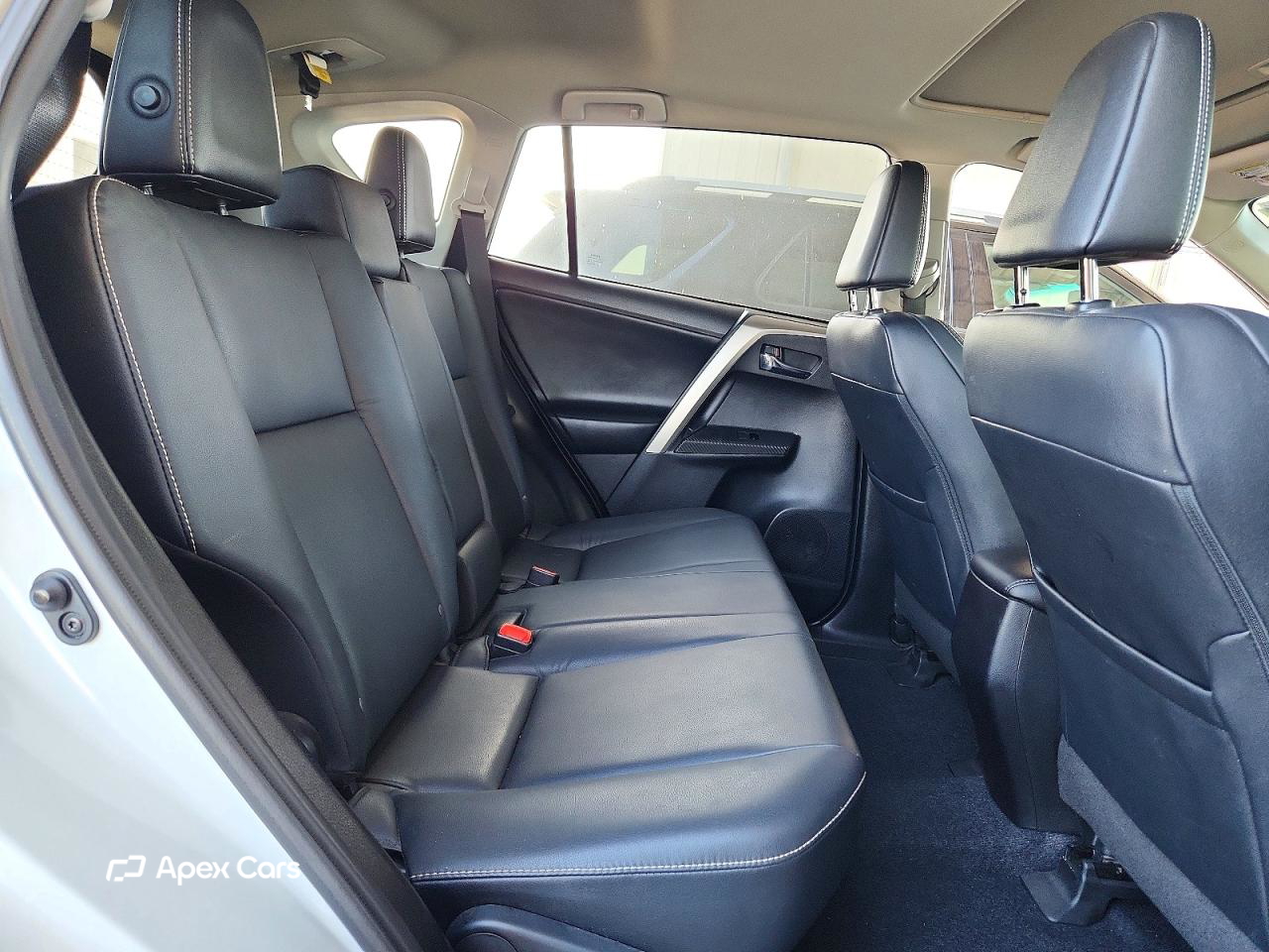 Toyota RAV 4 2015