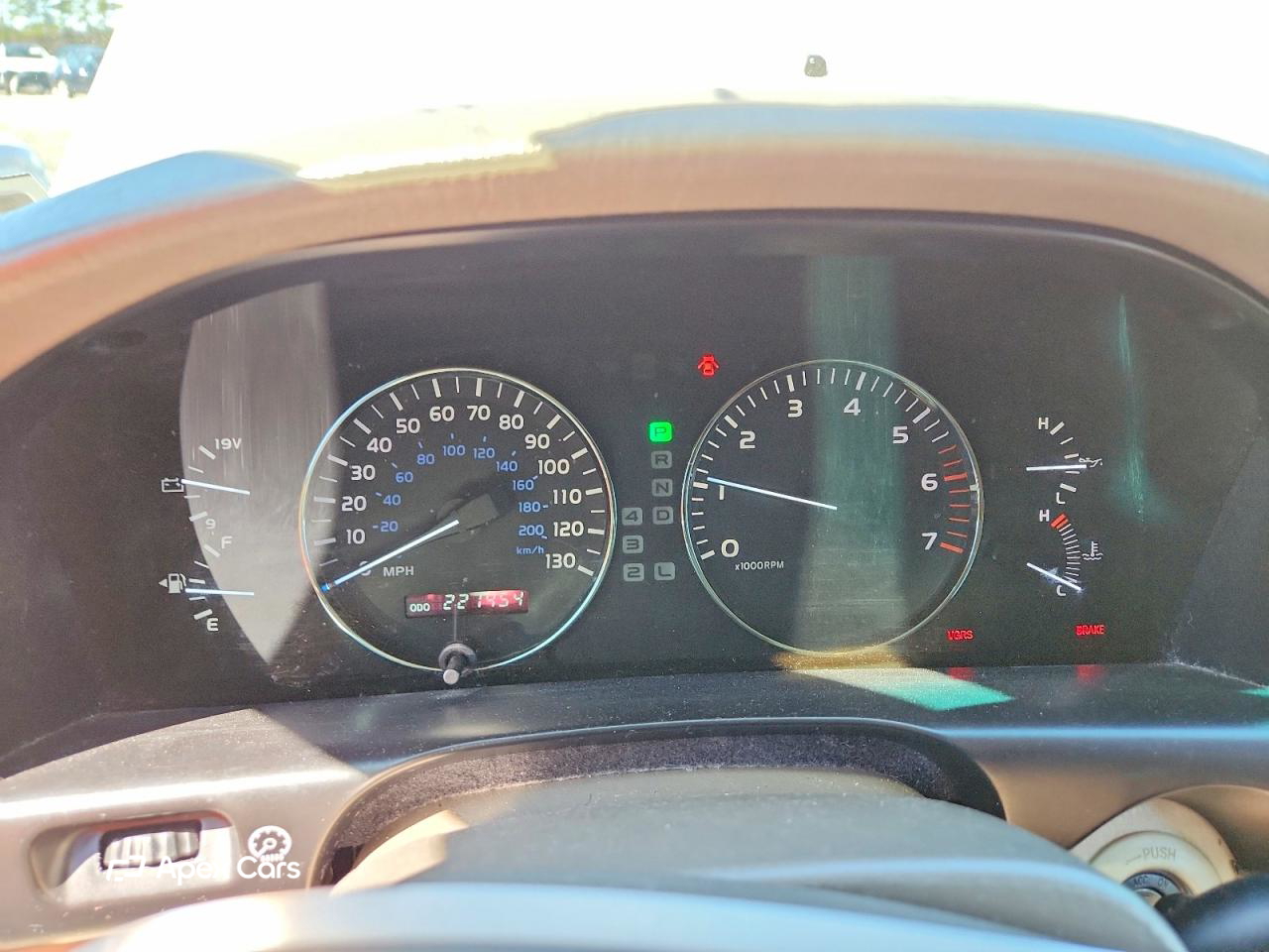 Lexus LX 2006