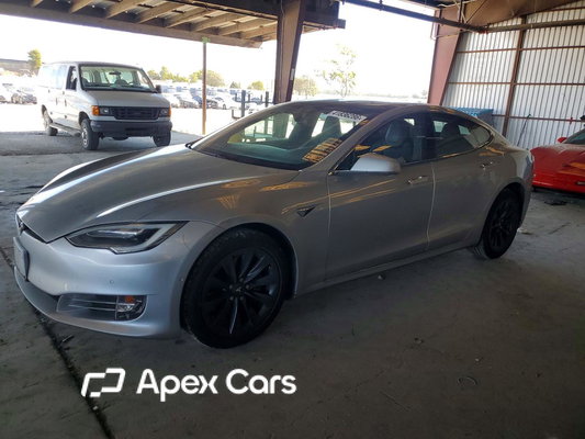Tesla Model S 2017 - Image 1 of 12