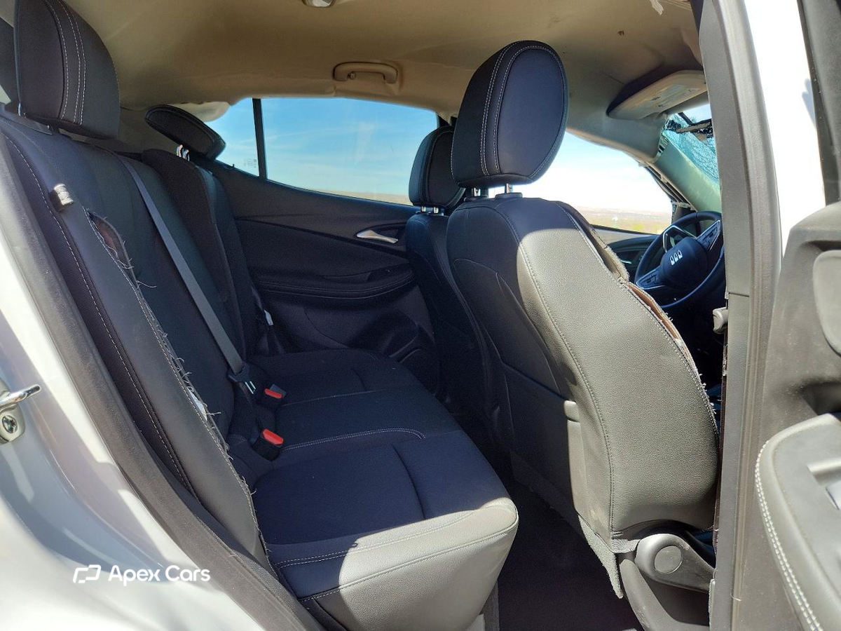 Buick Encore 2026