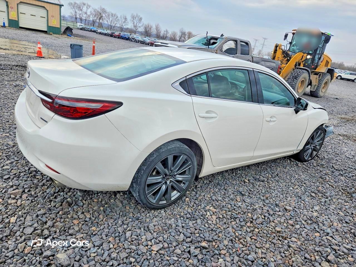 Mazda 6 2021