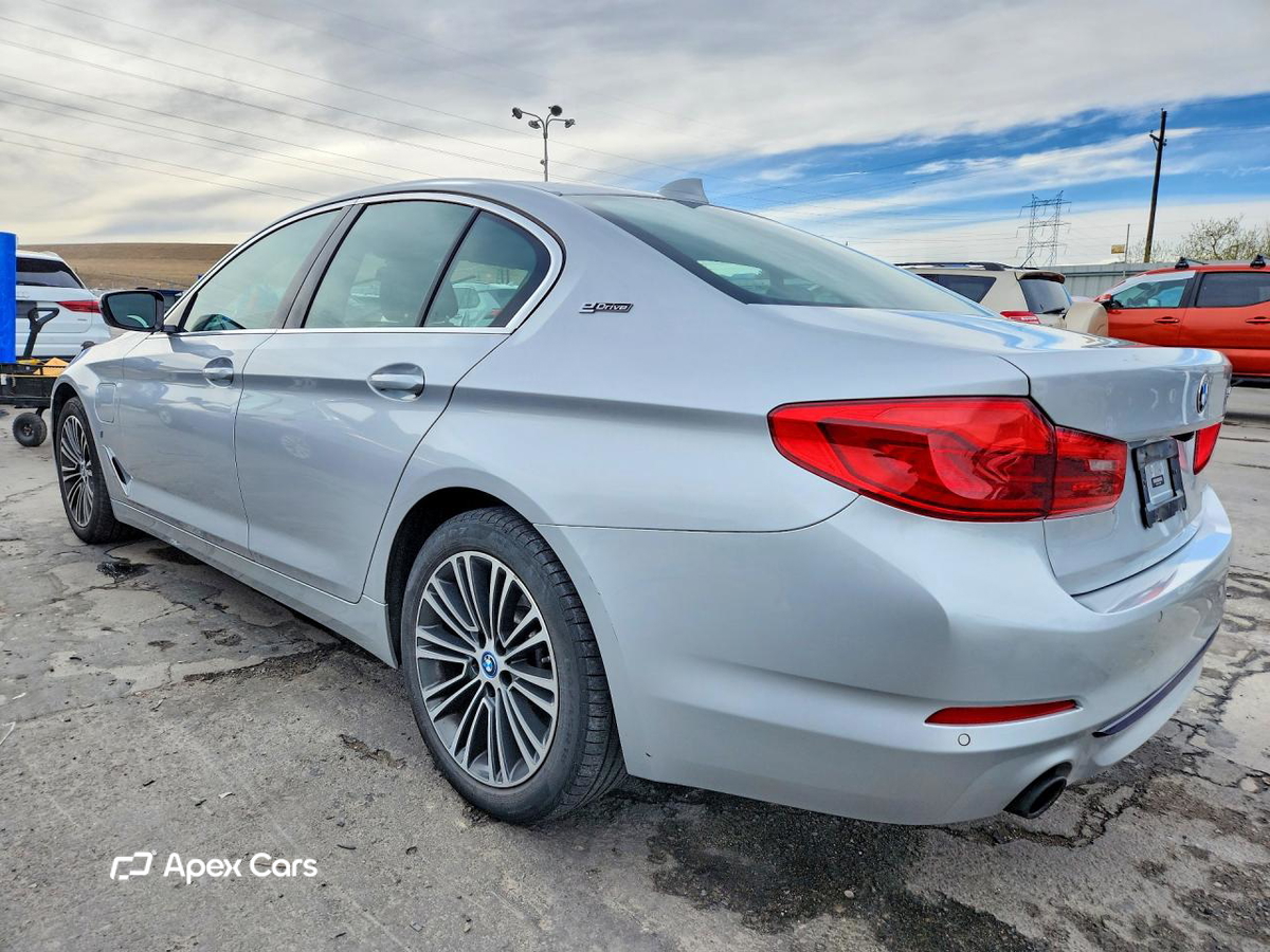 BMW Series 5 2019