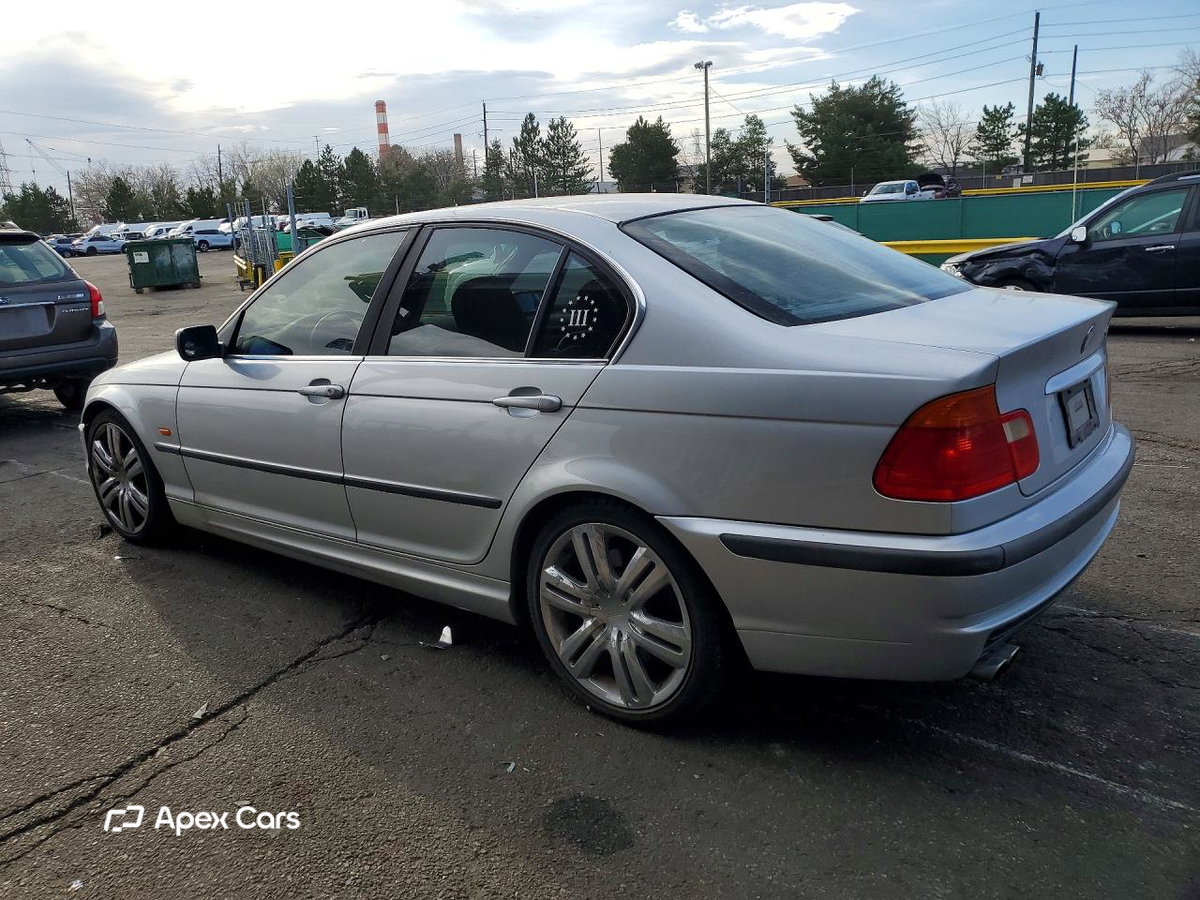 BMW Series 3 2001