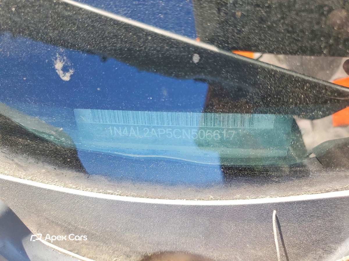 Nissan Altima 2012