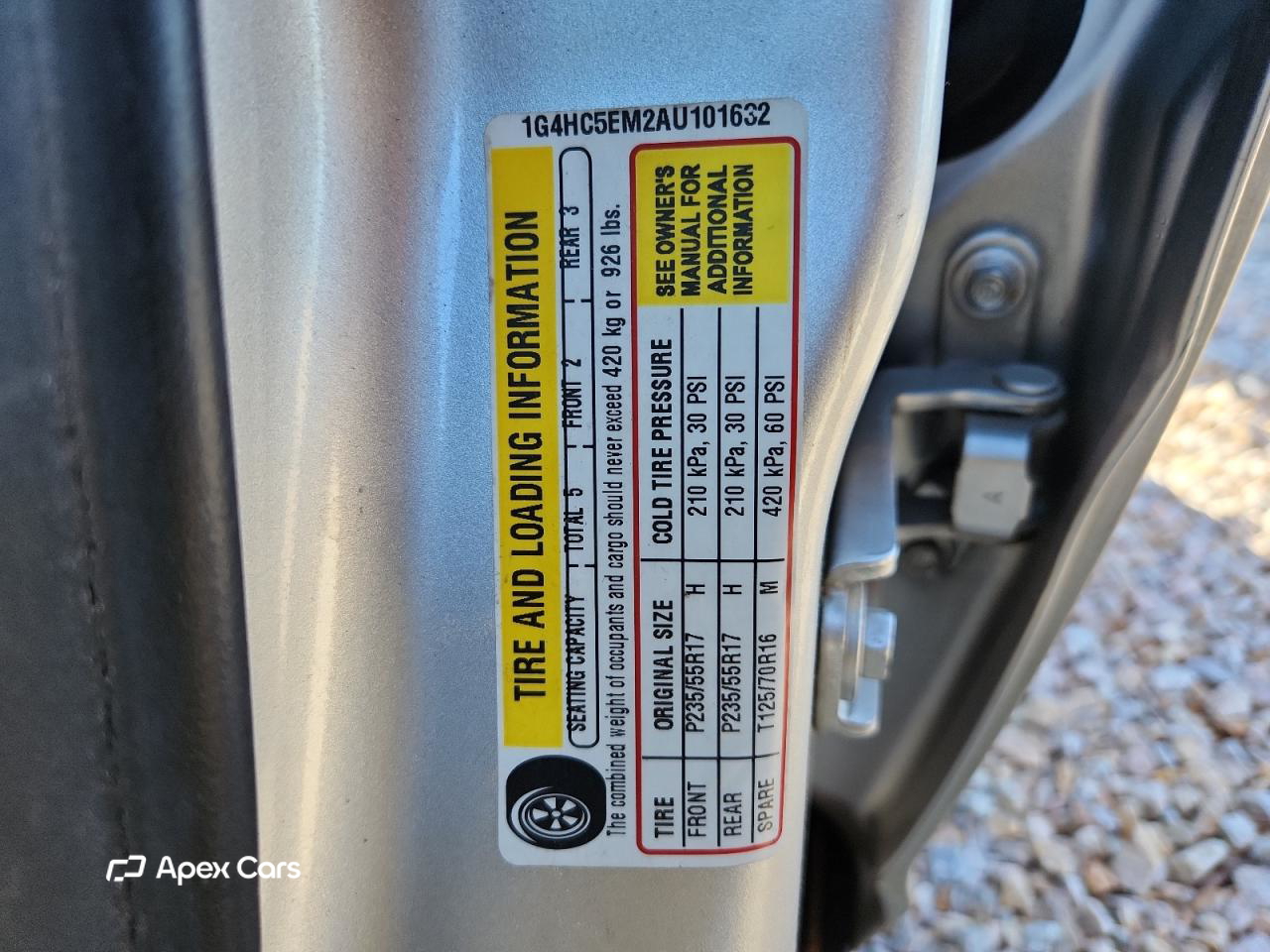 Buick Lucerne 2010