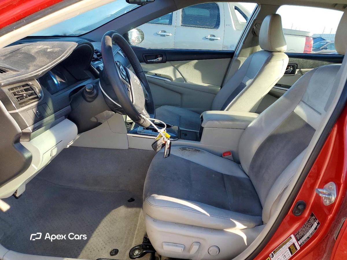 Toyota Camry 2012