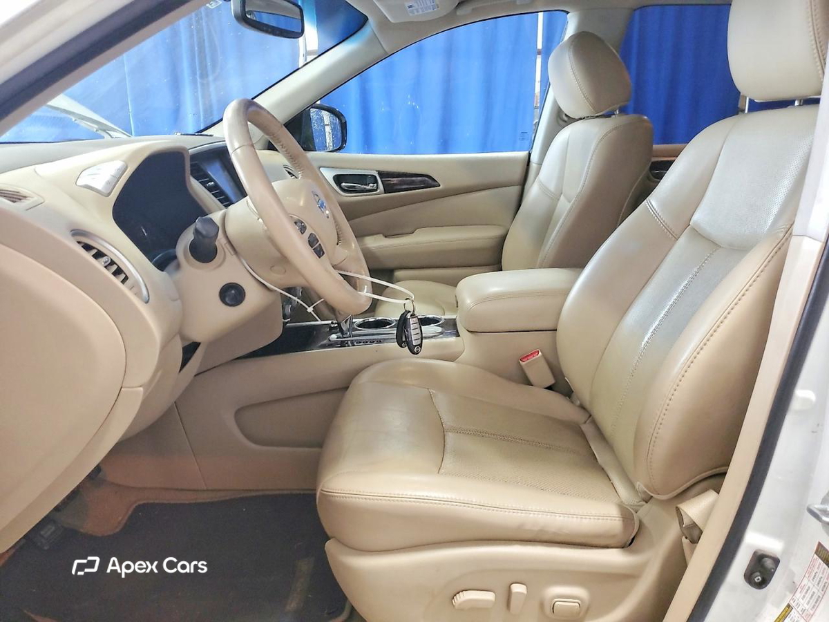 Nissan Pathfinder 2015