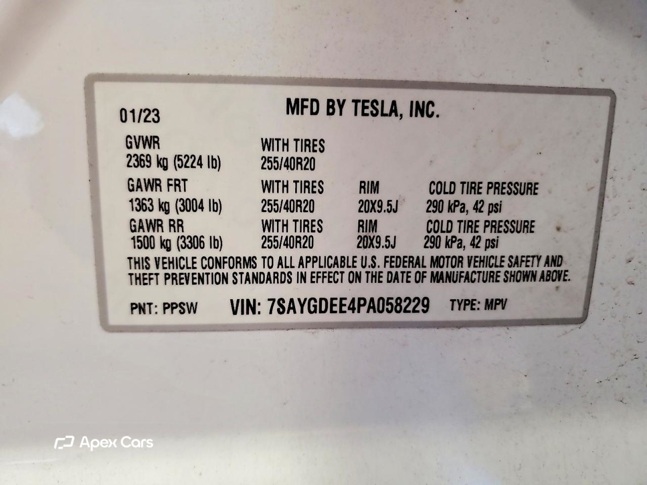 Tesla Model Y 2023