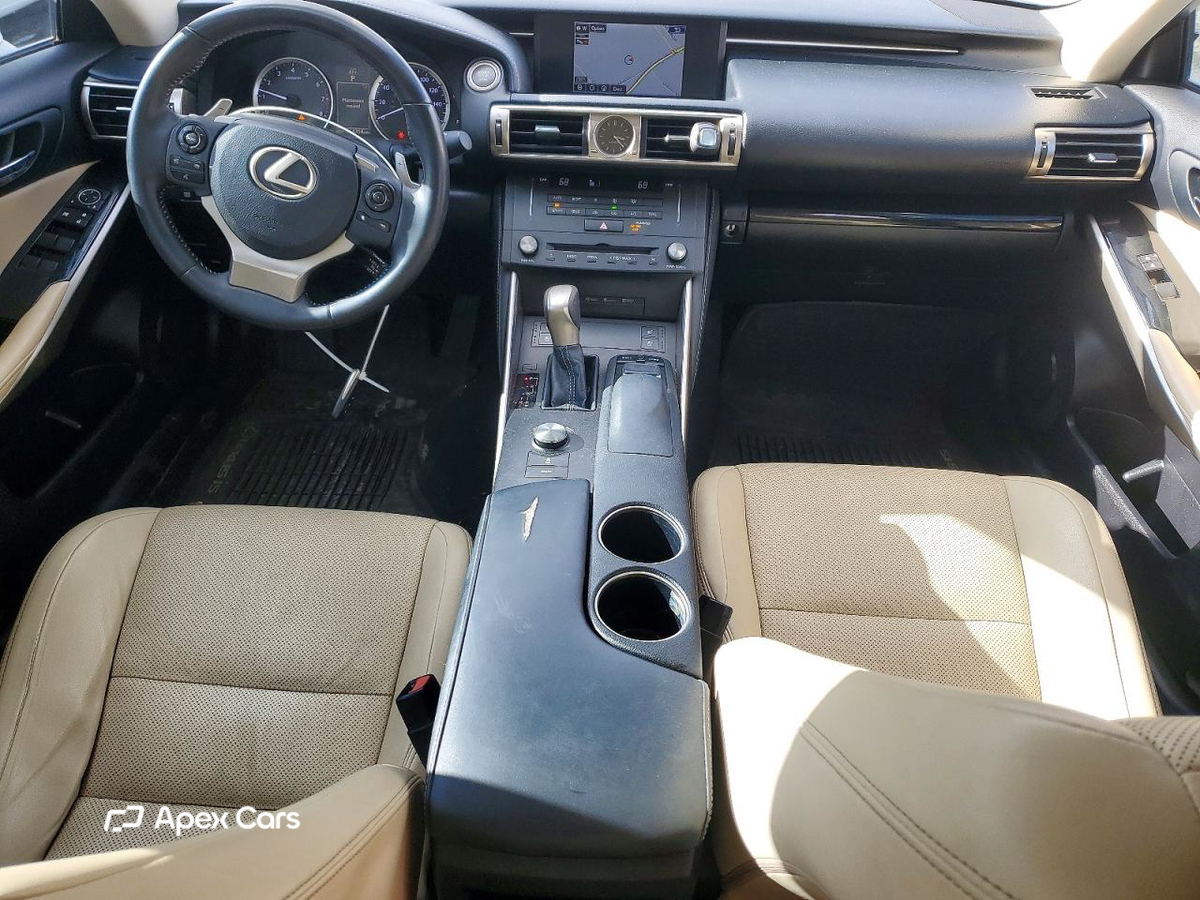 Lexus IS 2015