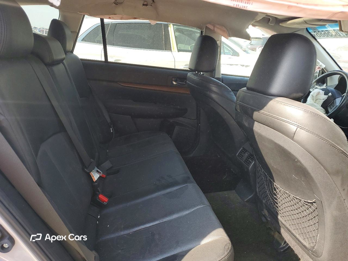 Subaru Outback 2014