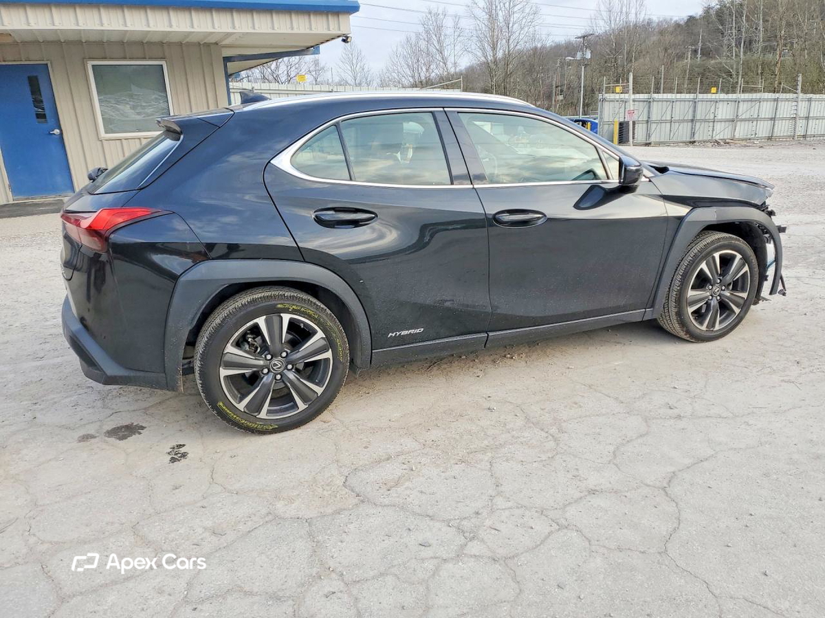 Lexus UX 2020