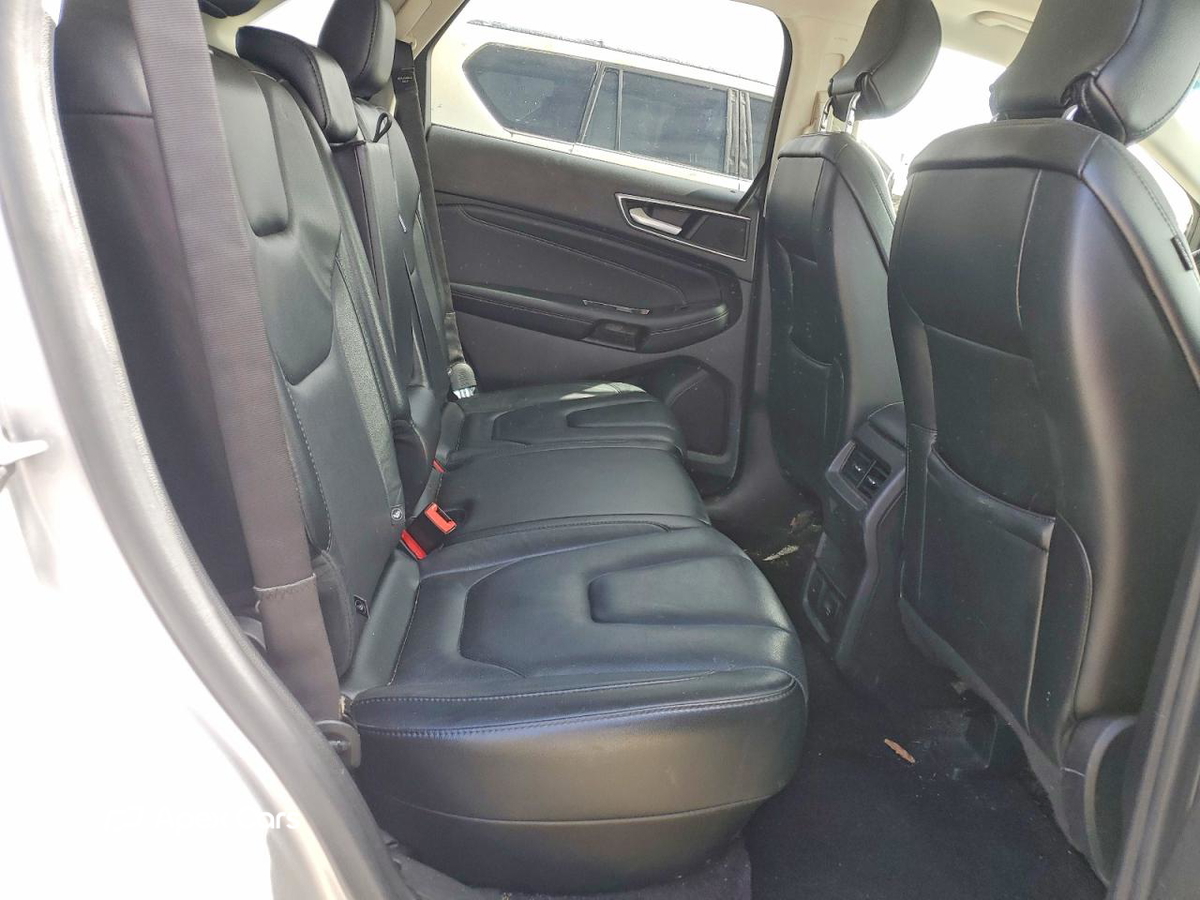 Ford Edge 2015