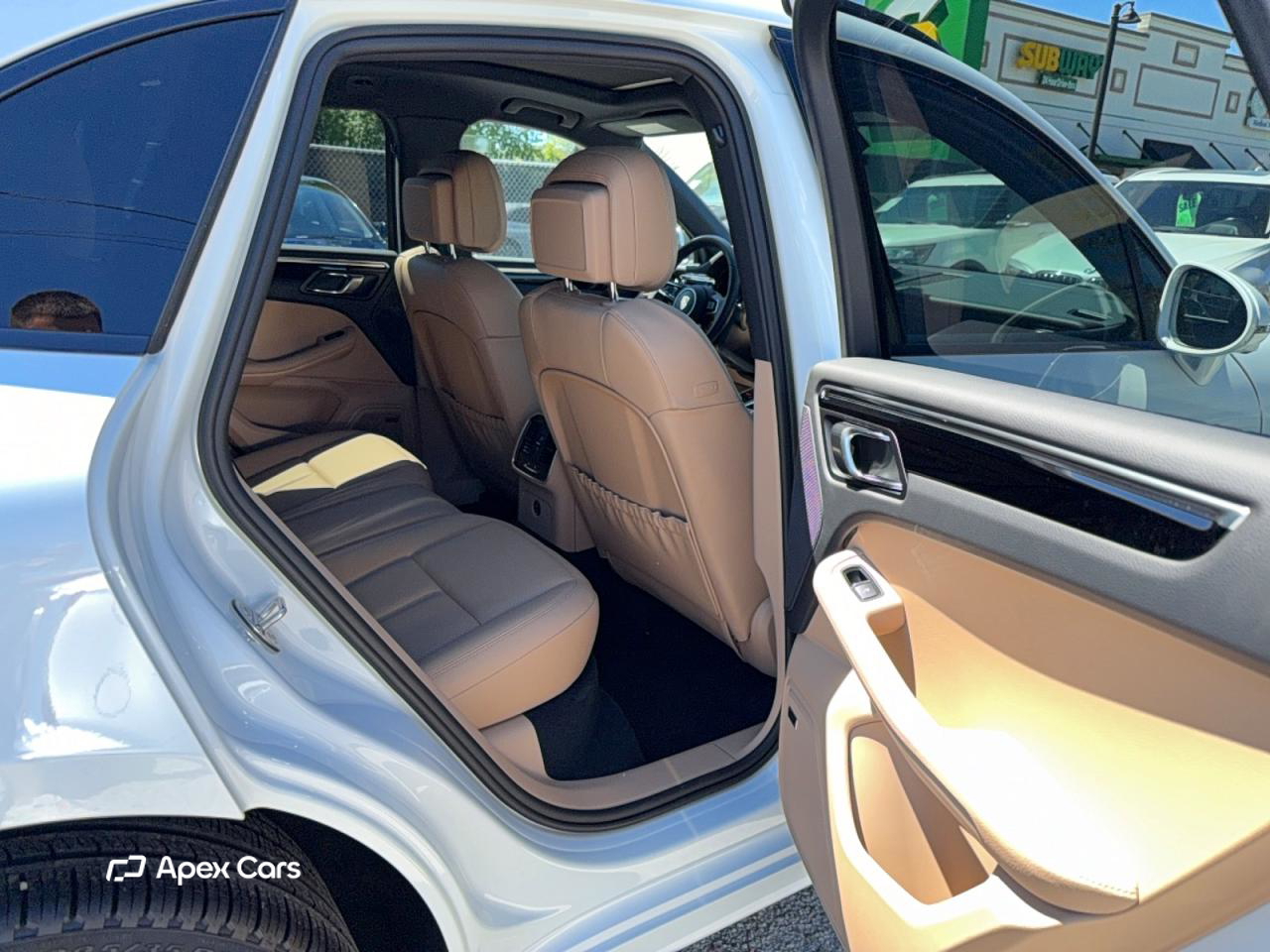 Porsche Macan 2025