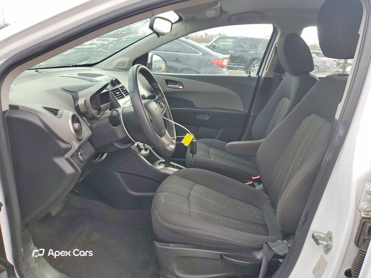 Chevrolet Sonic 2015