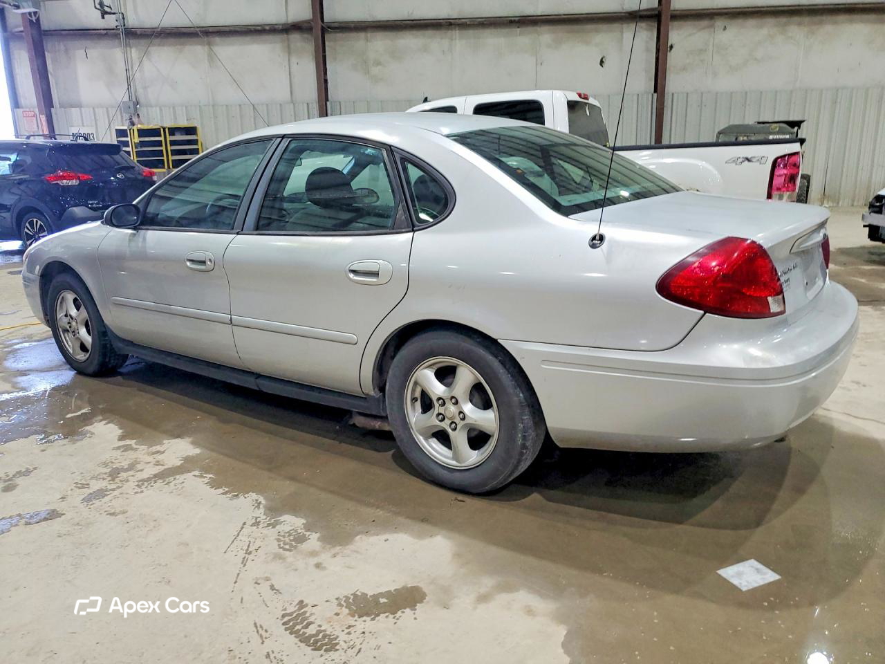 Ford Taurus 2005