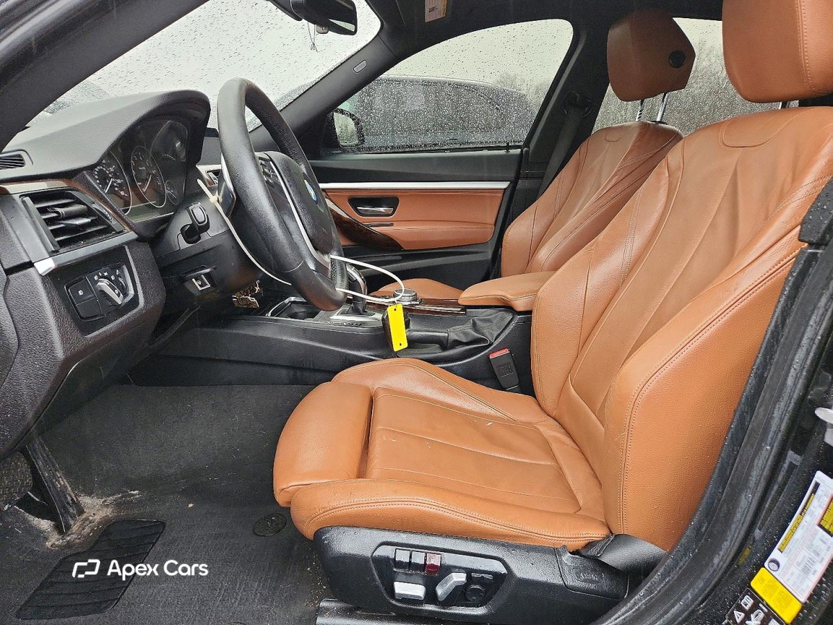 BMW Series 3 2016