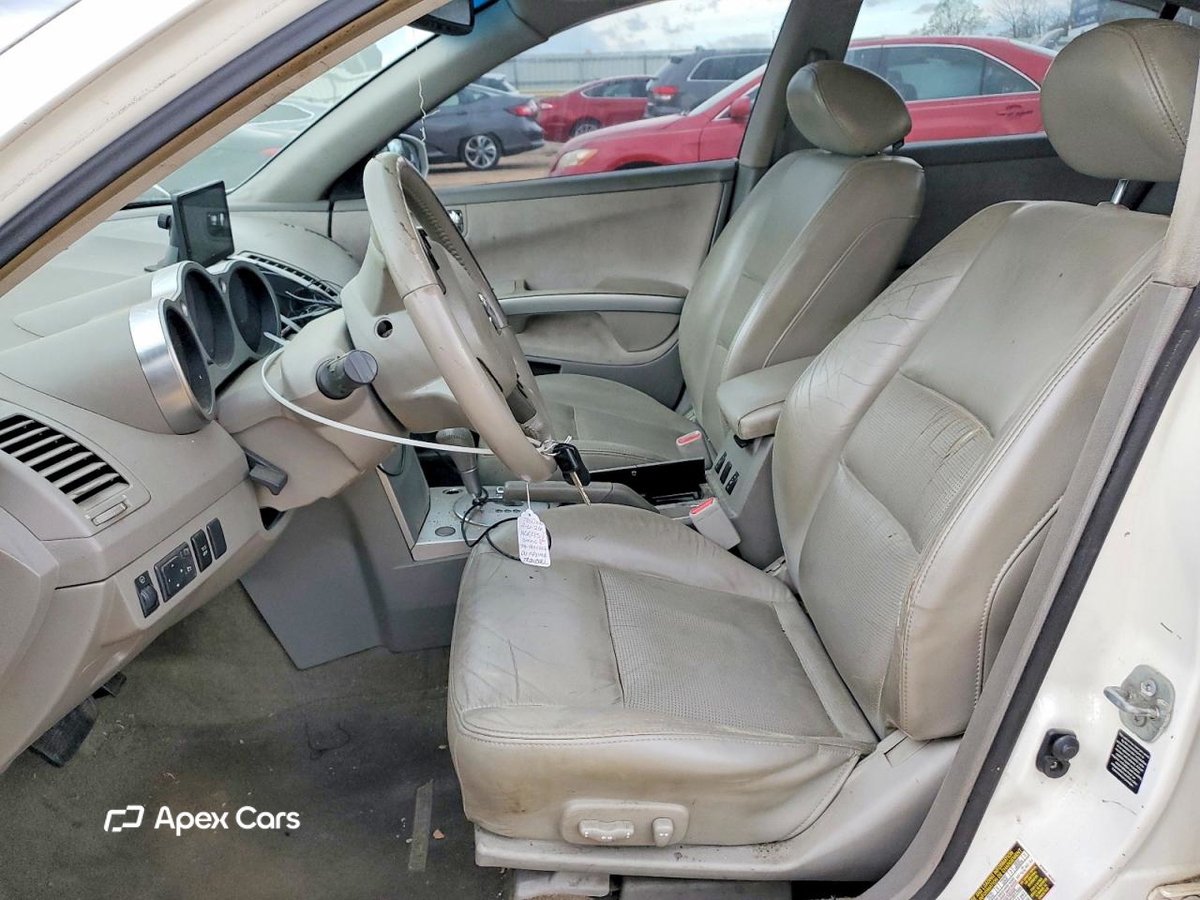 Nissan Maxima 2006